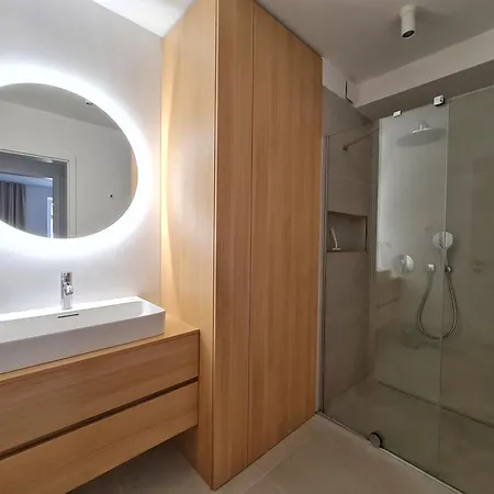 شقة Beautiful New In Old Town Near Train Station - Free Parking