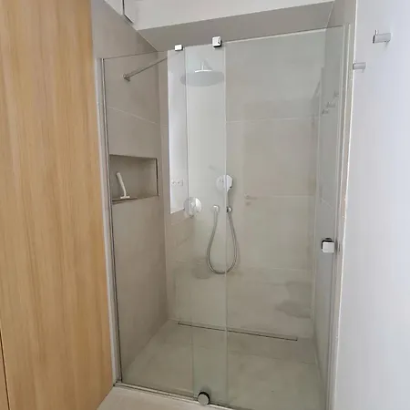 شقة Beautiful New In Old Town Near Train Station - Free Parking *